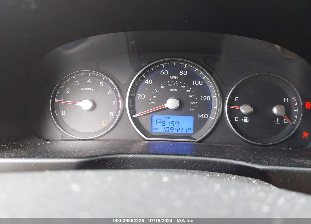 2010 HYUNDAI SANTA FE GLS VIN: 5NMSG3AB5AH351283