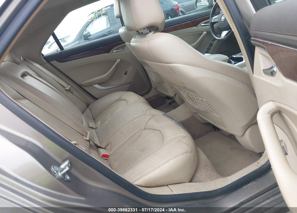 2010 CADILLAC CTS LUXURY VIN: 1G6DG5EG1A0141258