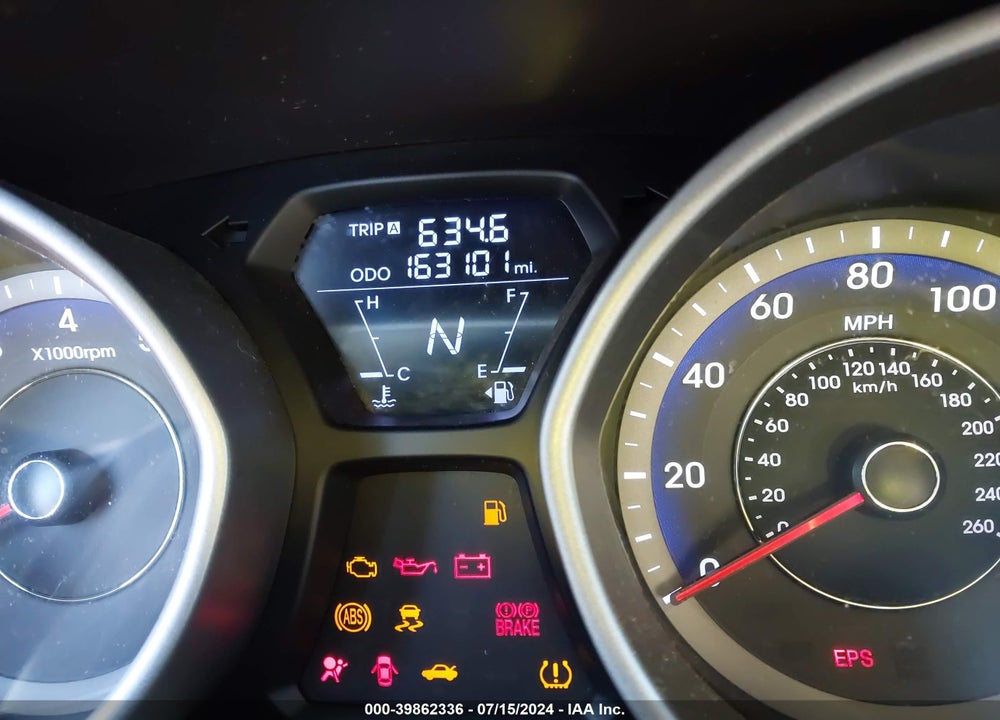2011 HYUNDAI ELANTRA LIMITED (ULSAN PLANT) VIN: KMHDH4AE9BU156573
