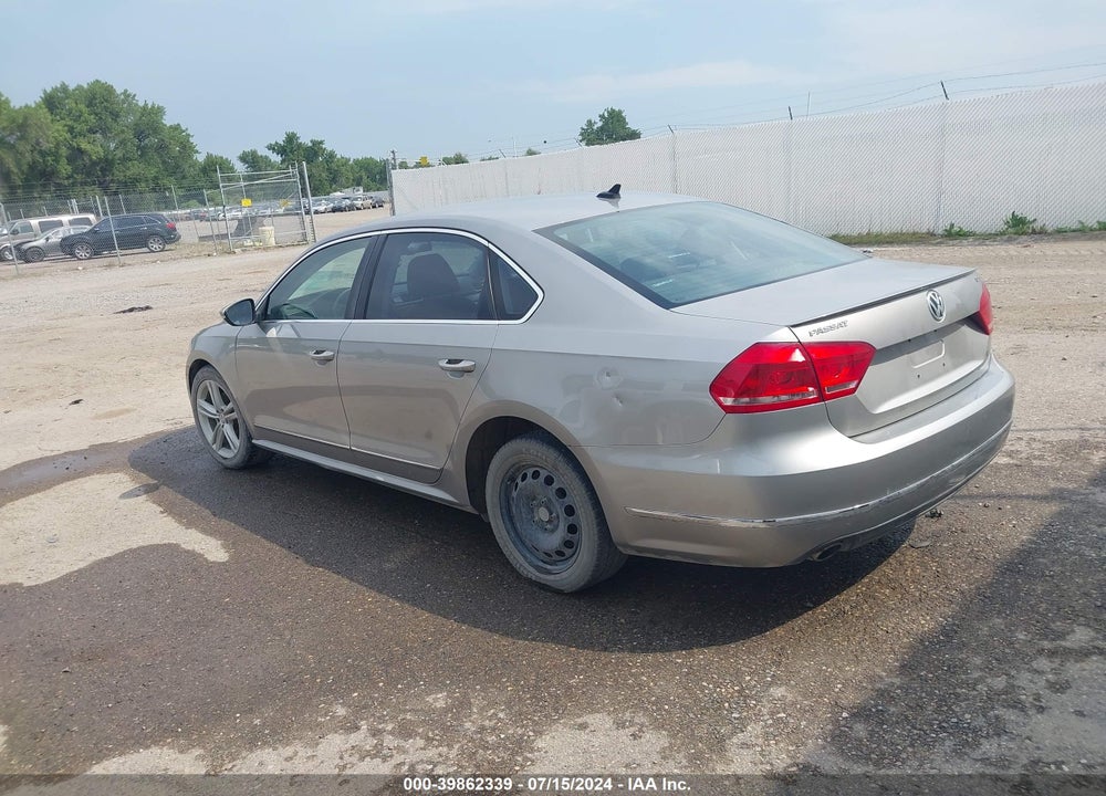 2012 VOLKSWAGEN PASSAT 2.0L TDI SEL PREMIUM VIN: 1VWCN7A37CC095849