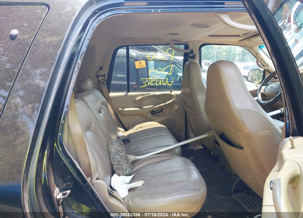 2002 FORD EXPEDITION EDDIE BAUER VIN: 1FMFU18L72LA15479