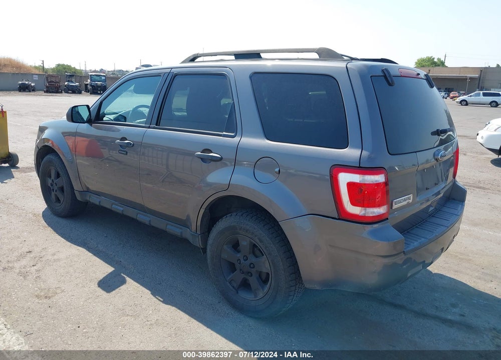 2011 FORD ESCAPE XLT VIN: 1FMCU0D72BKB35153