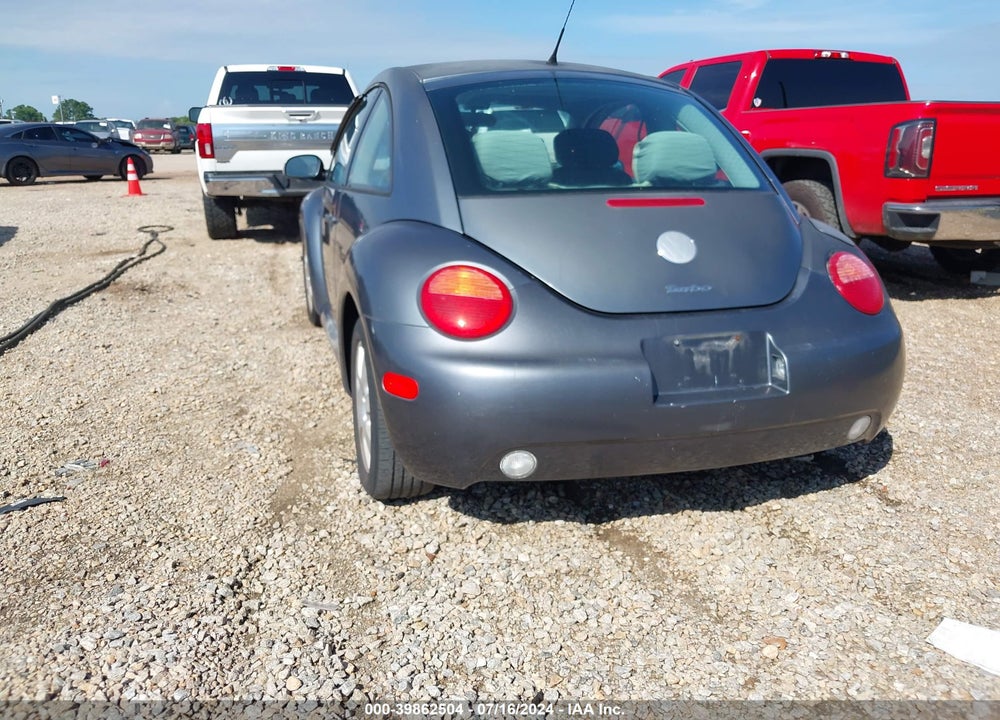 2003 VOLKSWAGEN NEW BEETLE GLX VIN: 3VWDD21C43M436102