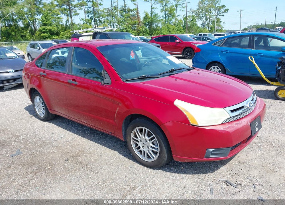 2011 FORD FOCUS SE VIN: 1FAHP3FN2BW147025