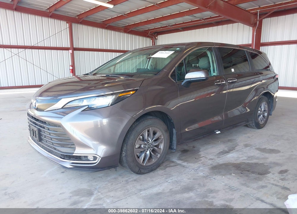 2023 TOYOTA SIENNA XLE VIN: 5TDYSKFC7PS103286