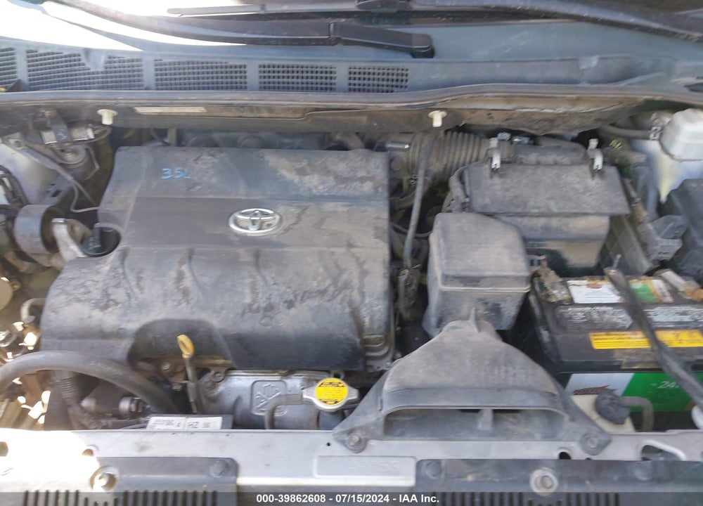 2011 TOYOTA SIENNA LE V6 VIN: 5TDKK3DCXBS150125