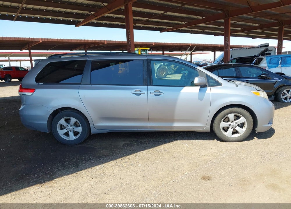 2011 TOYOTA SIENNA LE V6 VIN: 5TDKK3DCXBS150125
