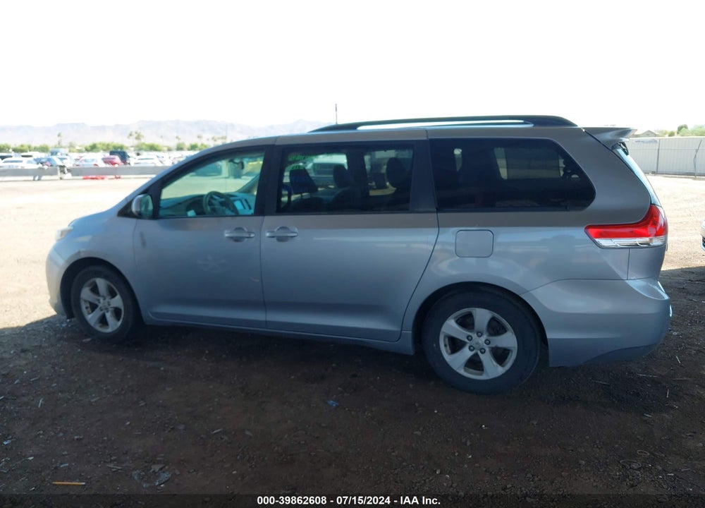 2011 TOYOTA SIENNA LE V6 VIN: 5TDKK3DCXBS150125