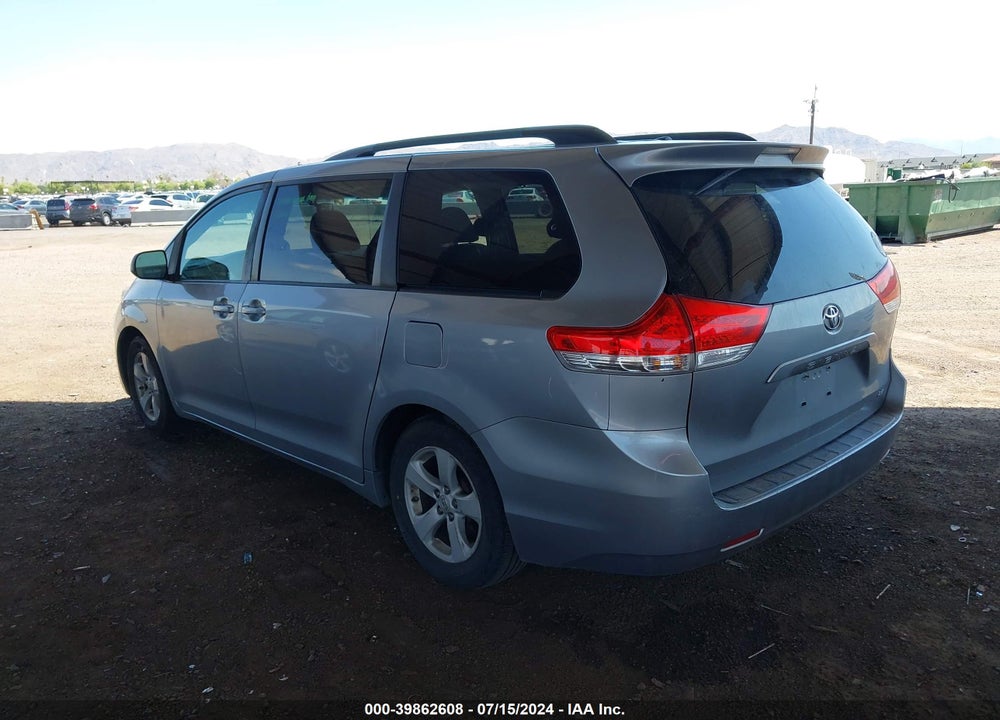2011 TOYOTA SIENNA LE V6 VIN: 5TDKK3DCXBS150125