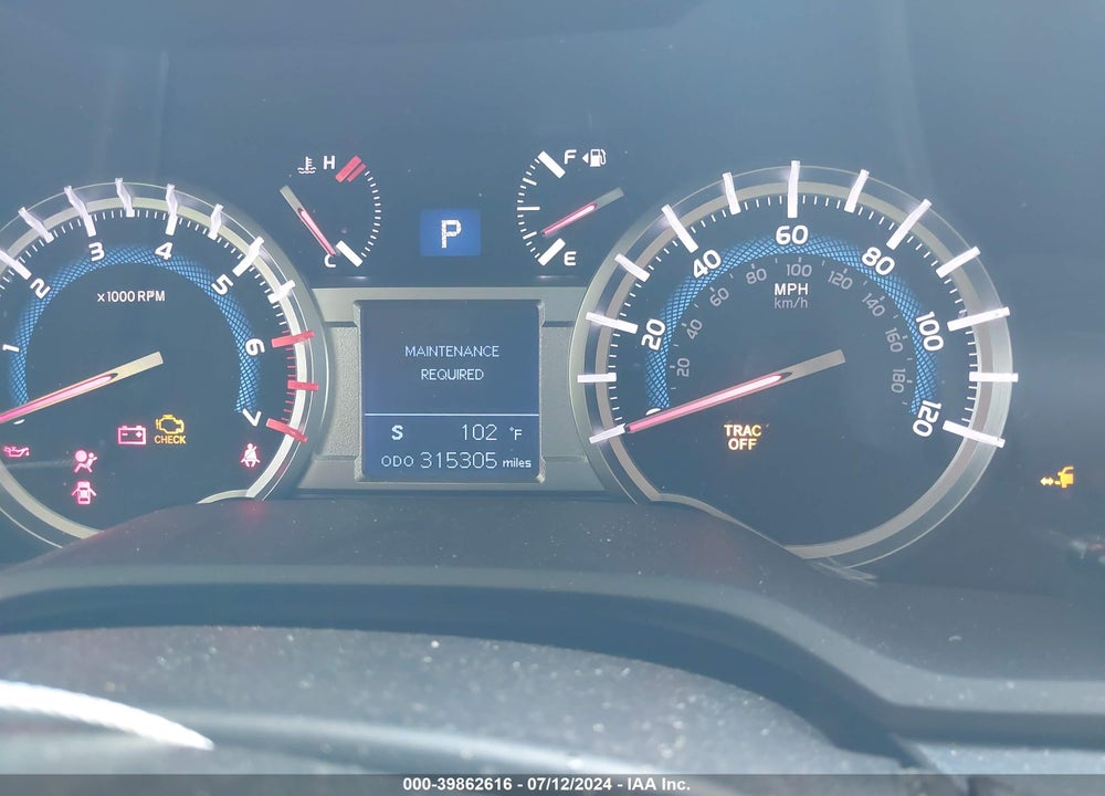 2015 TOYOTA 4RUNNER VIN: JTEBU5JR2F5247910