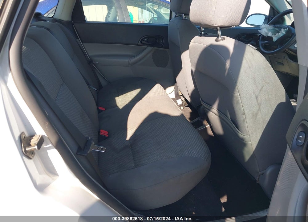 2007 FORD FOCUS S/SE/SES VIN: 1FAHP37N27W314666