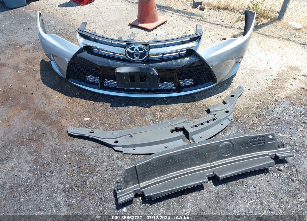 2017 TOYOTA CAMRY SE VIN: 4T1BF1FK1HU352235