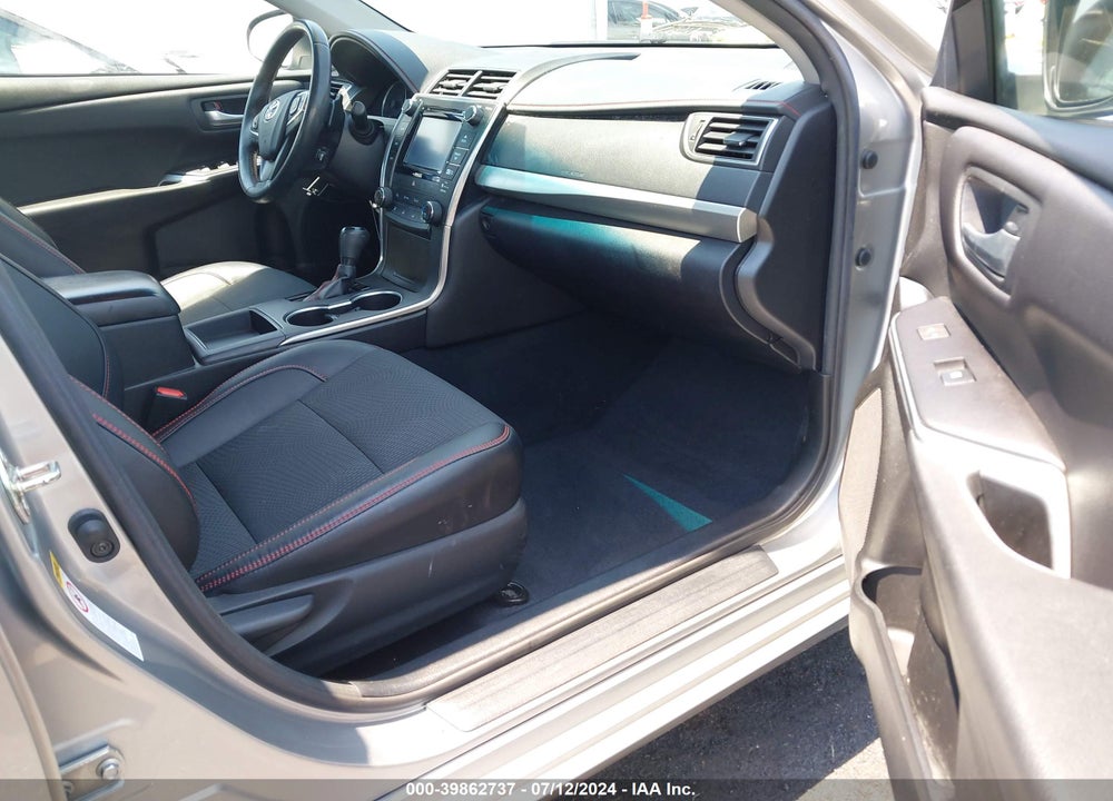 2017 TOYOTA CAMRY SE VIN: 4T1BF1FK1HU352235