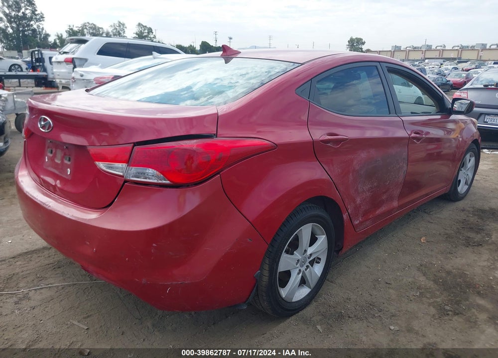 2013 HYUNDAI ELANTRA GLS VIN: KMHDH4AE6DU946917
