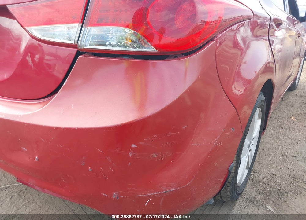 2013 HYUNDAI ELANTRA GLS VIN: KMHDH4AE6DU946917