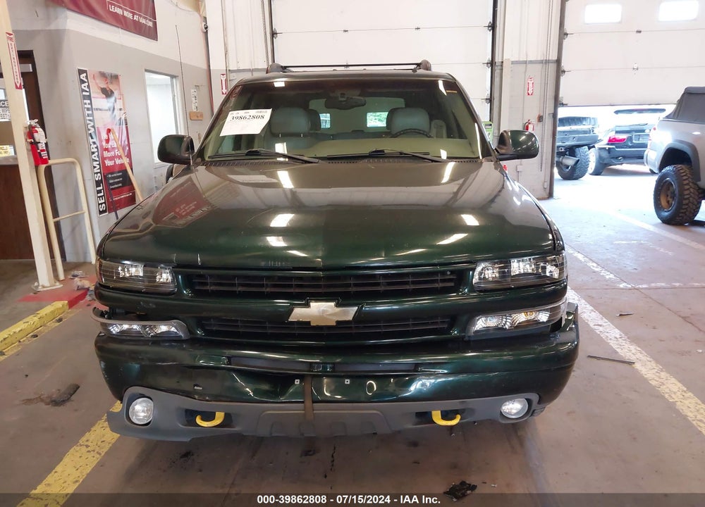 2002 CHEVROLET TAHOE Z71 VIN: 1GNEK13Z62R242006