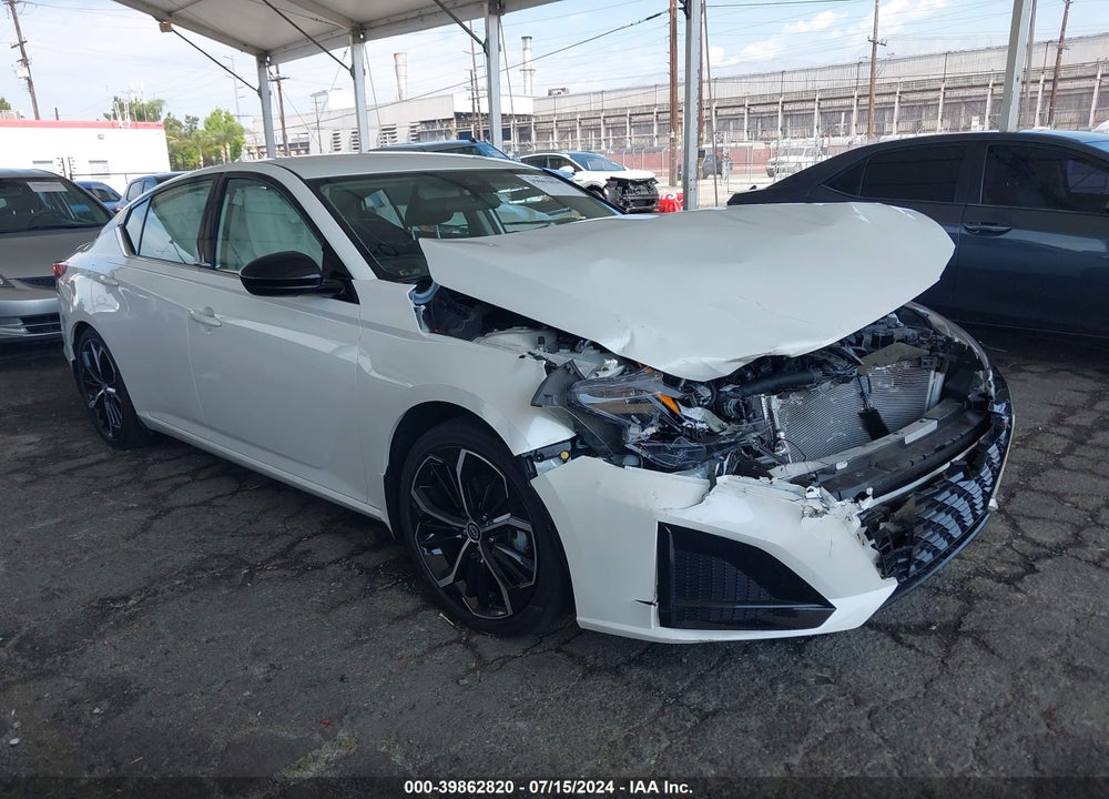 2023 NISSAN ALTIMA SR FWD VIN: 1N4BL4CV0PN376926