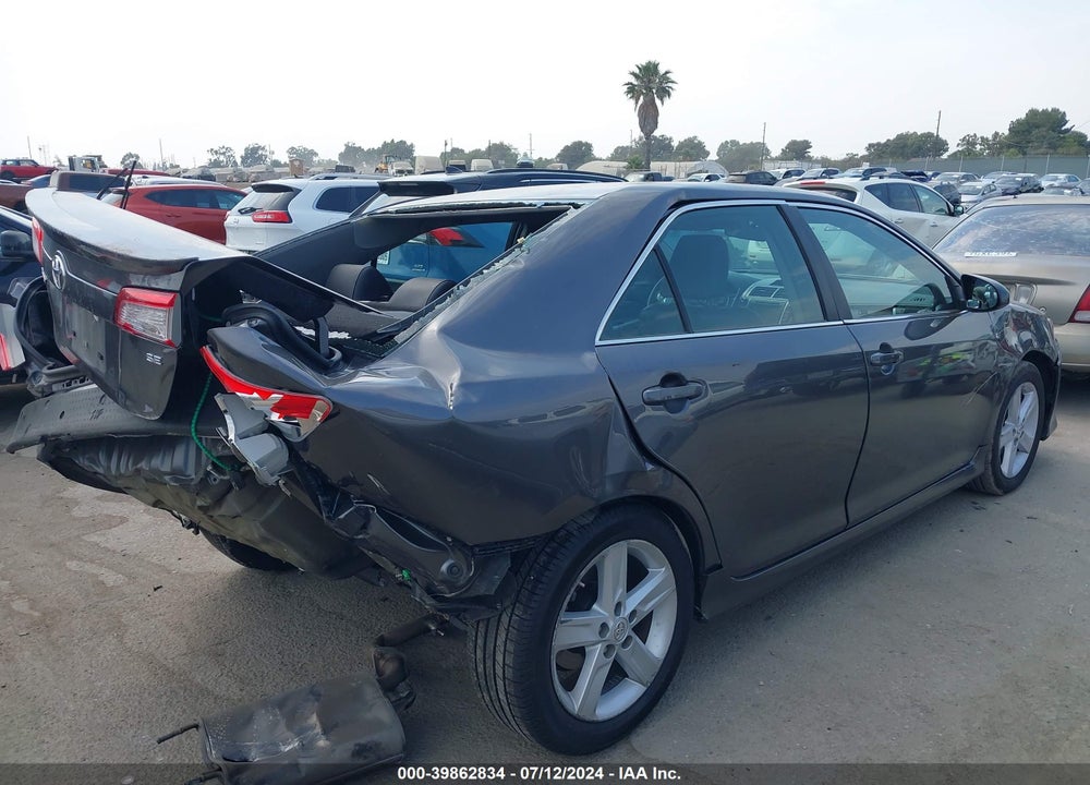 2014 TOYOTA CAMRY SE VIN: 4T1BF1FK2EU466224