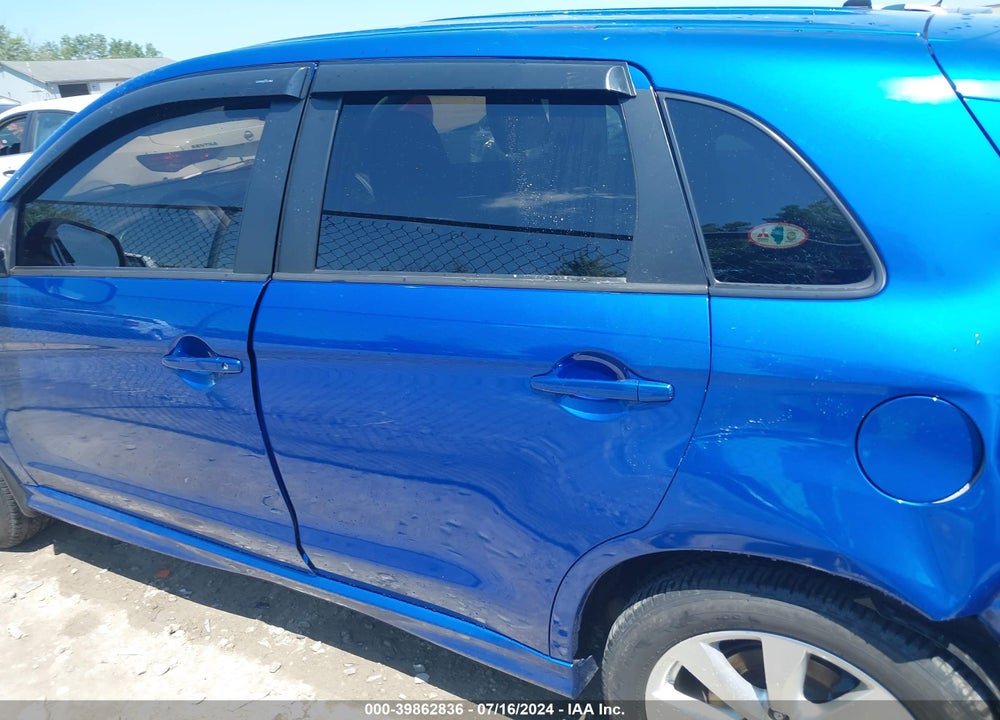 2015 MITSUBISHI OUTLANDER SPORT ES VIN: 4A4AR3AU9FE053958