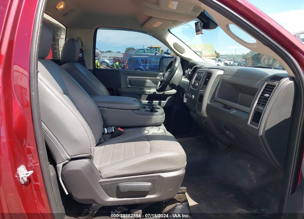 2016 RAM 1500 TRADESMAN VIN: 3C6JR6AG9GG357991