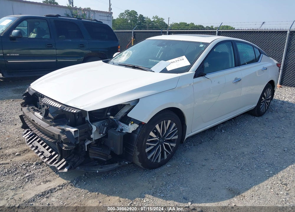 2023 NISSAN ALTIMA SV FWD VIN: 1N4BL4DV5PN330197