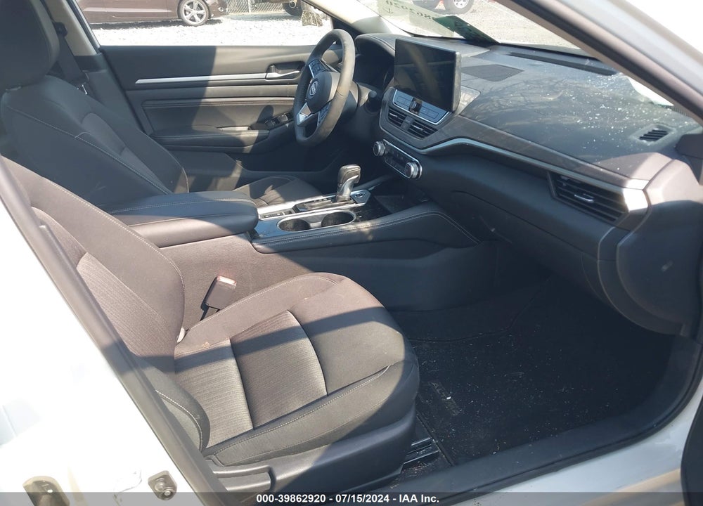 2023 NISSAN ALTIMA SV FWD VIN: 1N4BL4DV5PN330197