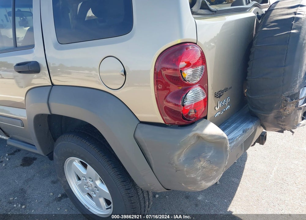 2007 JEEP LIBERTY SPORT VIN: 1J4GL48K07W716384