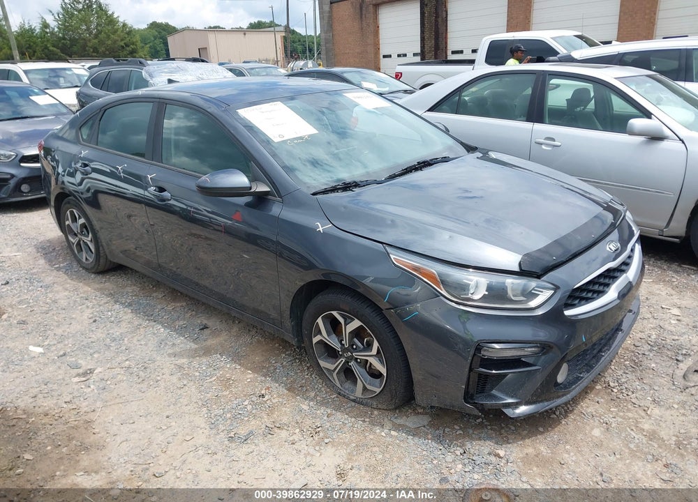 2019 KIA FORTE LXS VIN: 3KPF24ADXKE019307