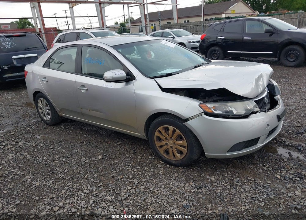 2010 KIA FORTE EX VIN: KNAFU4A20A5250037