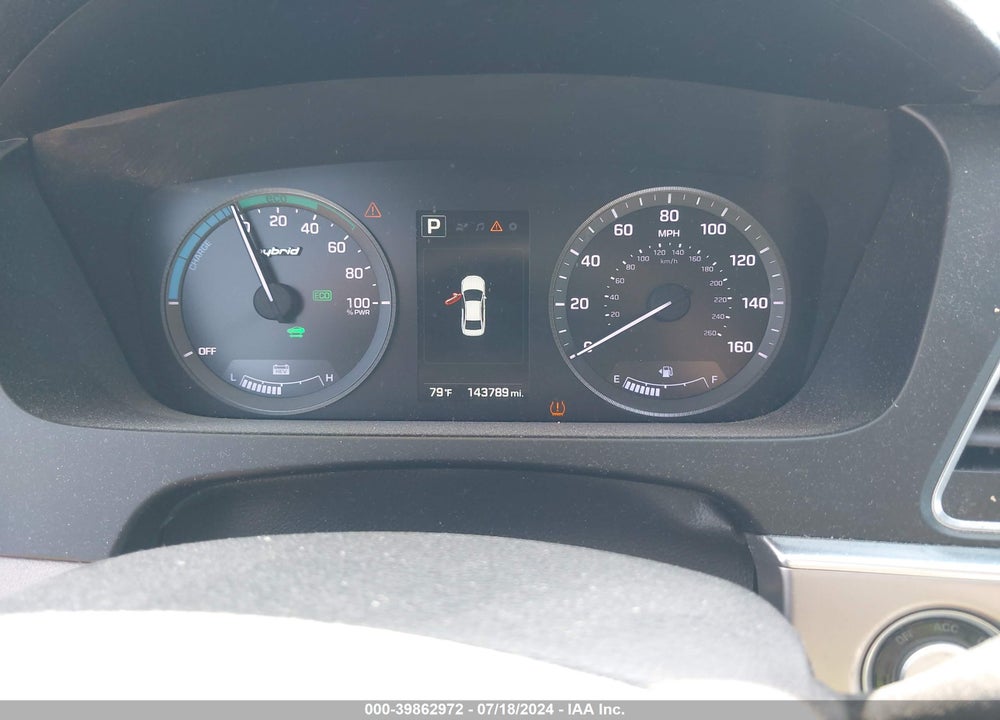 2016 HYUNDAI SONATA HYBRID SE VIN: KMHE24L17GA029085