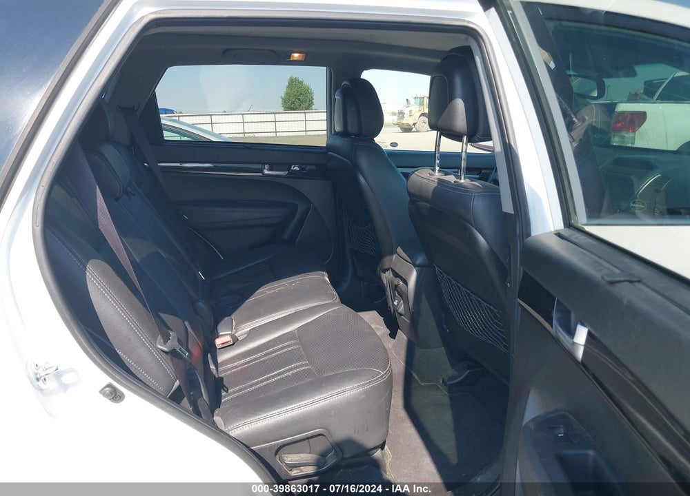2015 KIA SORENTO SX V6 VIN: 5XYKWDA78FG553928