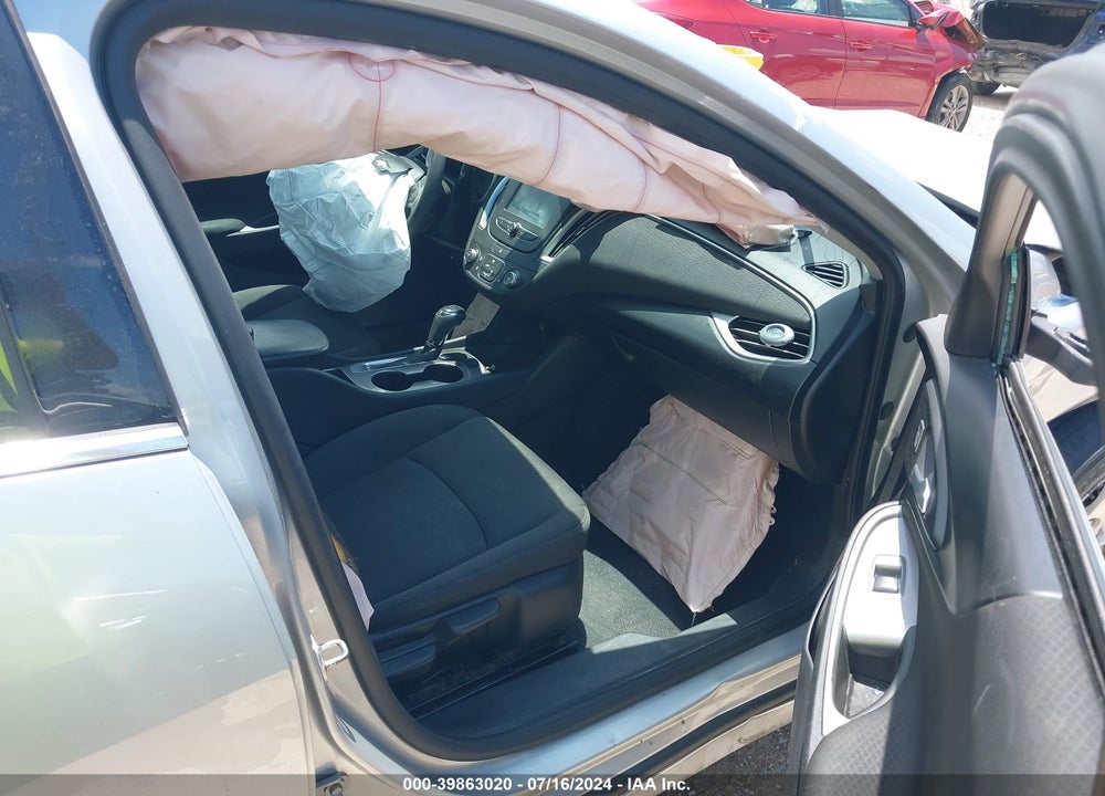 2018 CHEVROLET MALIBU VIN: 1G1ZB5ST6JF233197