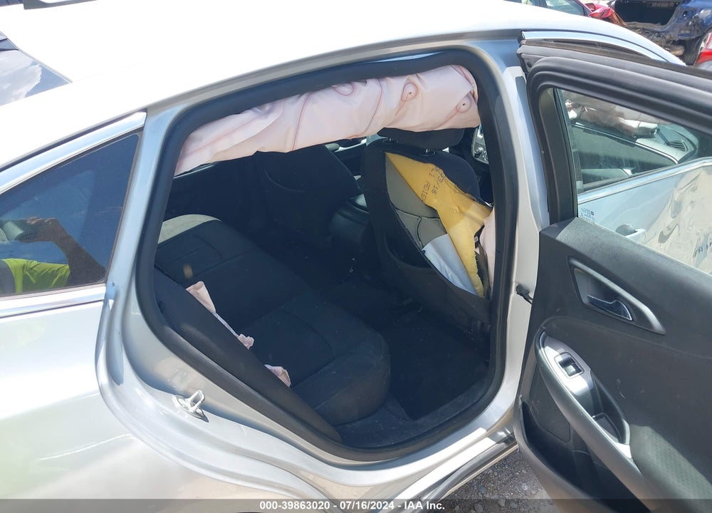 2018 CHEVROLET MALIBU VIN: 1G1ZB5ST6JF233197