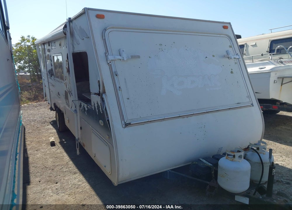 2006 KODIAK CCH 24'4" VIN: 47CTS5K256J163120