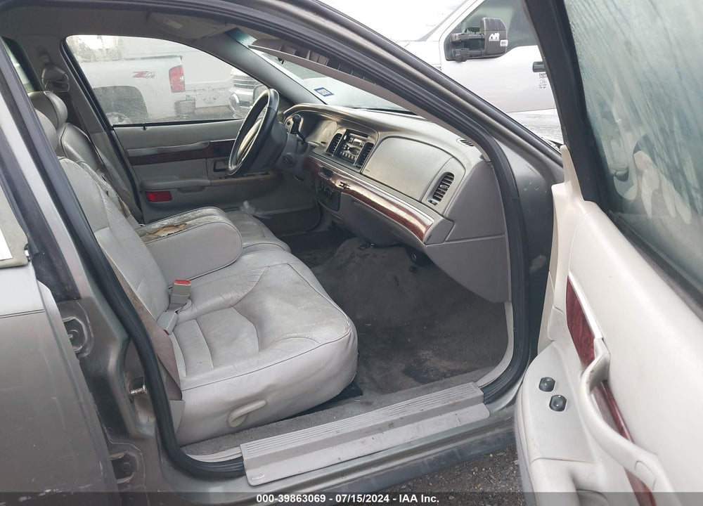 2002 MERCURY GRAND MARQUIS GS VIN: 2MEFM74W12X601460
