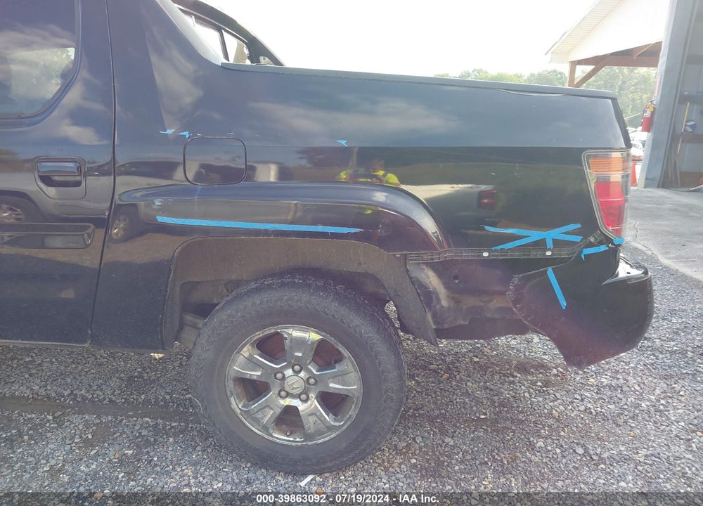2006 HONDA RIDGELINE RTL VIN: 2HJYK16536H565266