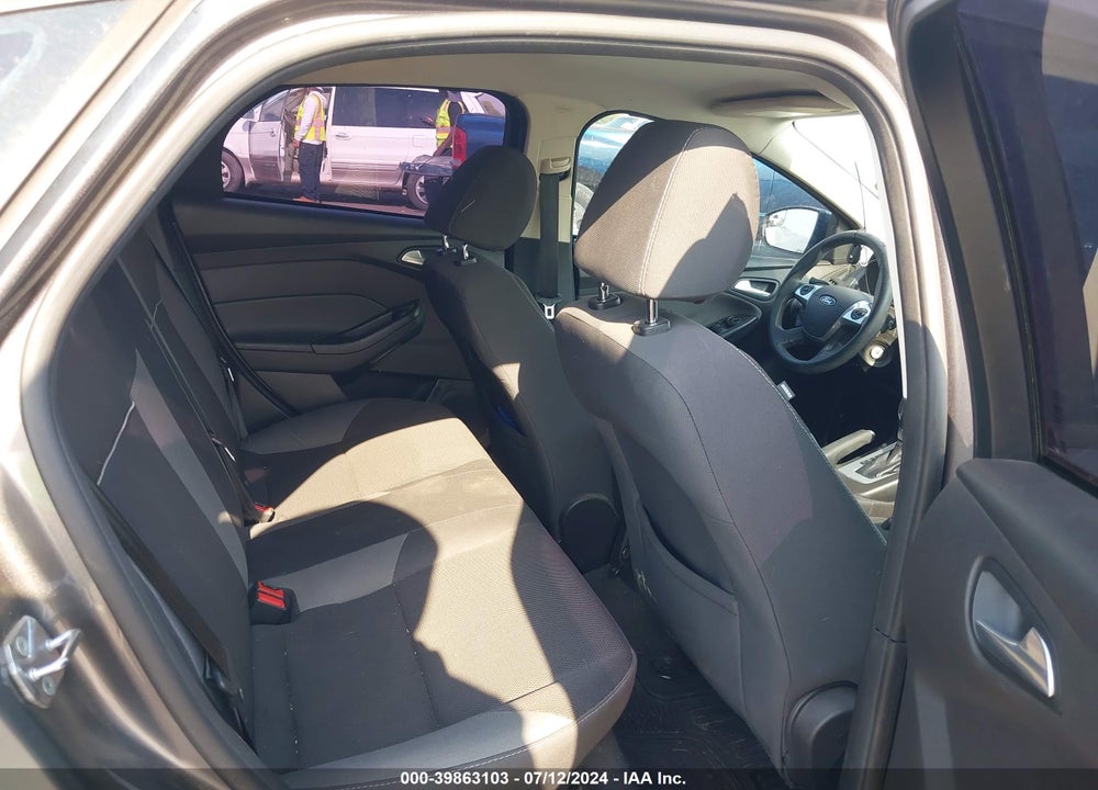 2014 FORD FOCUS SE VIN: 1FADP3F25EL431422