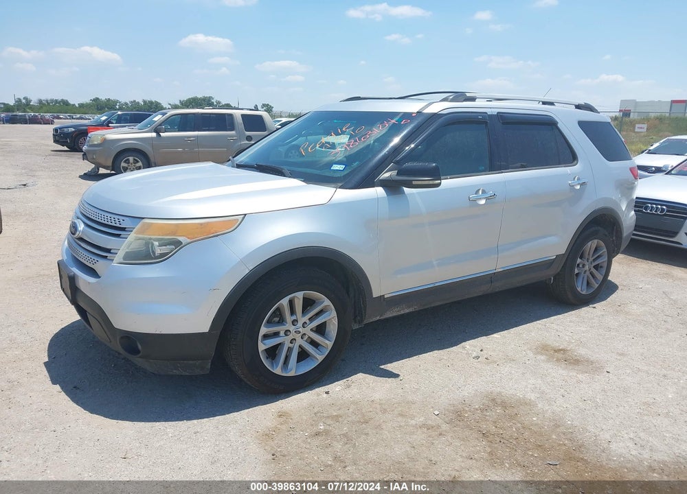 2011 FORD EXPLORER XLT VIN: 1FMHK8D88BGA78110