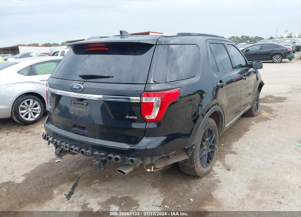 2018 FORD EXPLORER XLT VIN: 1FM5K8D88JGA75323