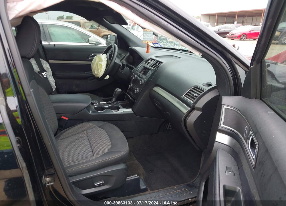 2018 FORD EXPLORER XLT VIN: 1FM5K8D88JGA75323