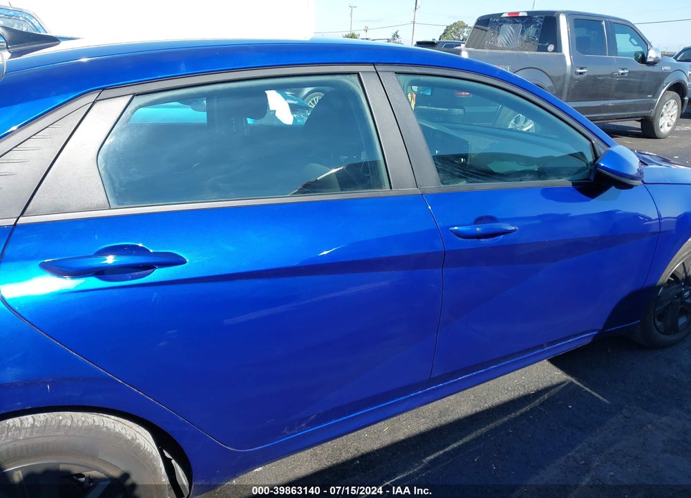 2022 HYUNDAI ELANTRA SEL VIN: KMHLS4AGXNU292018