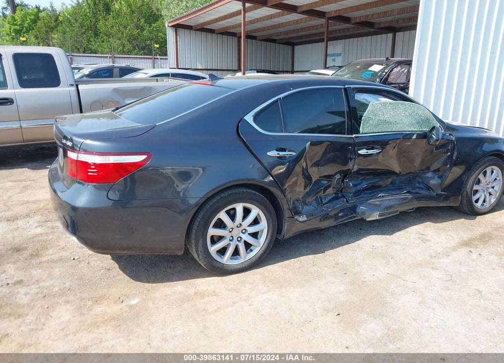 2007 LEXUS LS 460 VIN: JTHBL46FX75048426