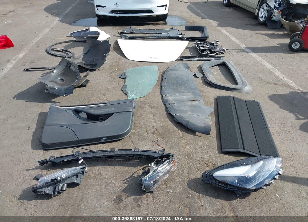 2023 TESLA MODEL Y AWD/LONG RANGE DUAL MOTOR ALL-WHEEL DRIVE VIN: 7SAYGDEE8PF872208