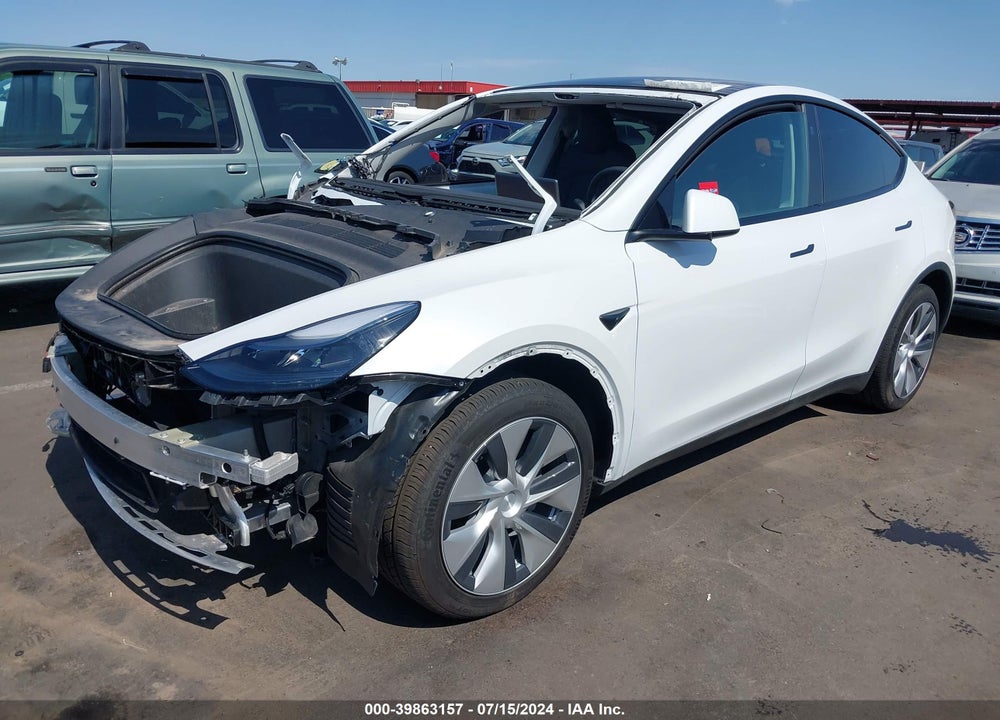 2023 TESLA MODEL Y AWD/LONG RANGE DUAL MOTOR ALL-WHEEL DRIVE VIN: 7SAYGDEE8PF872208