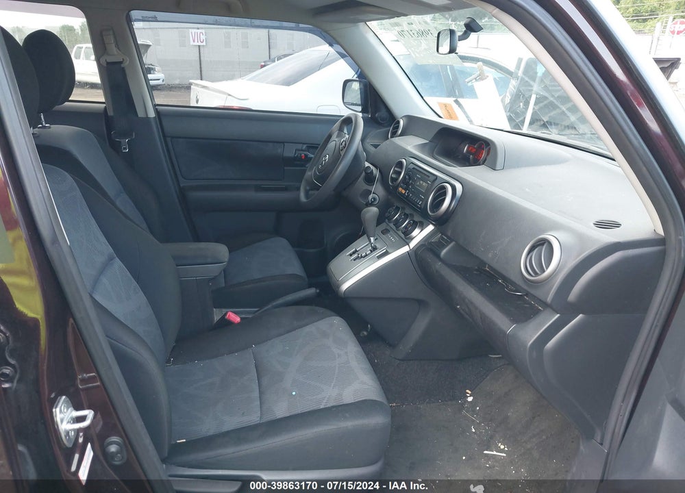 2012 SCION XB VIN: JTLZE4FE8CJ018350