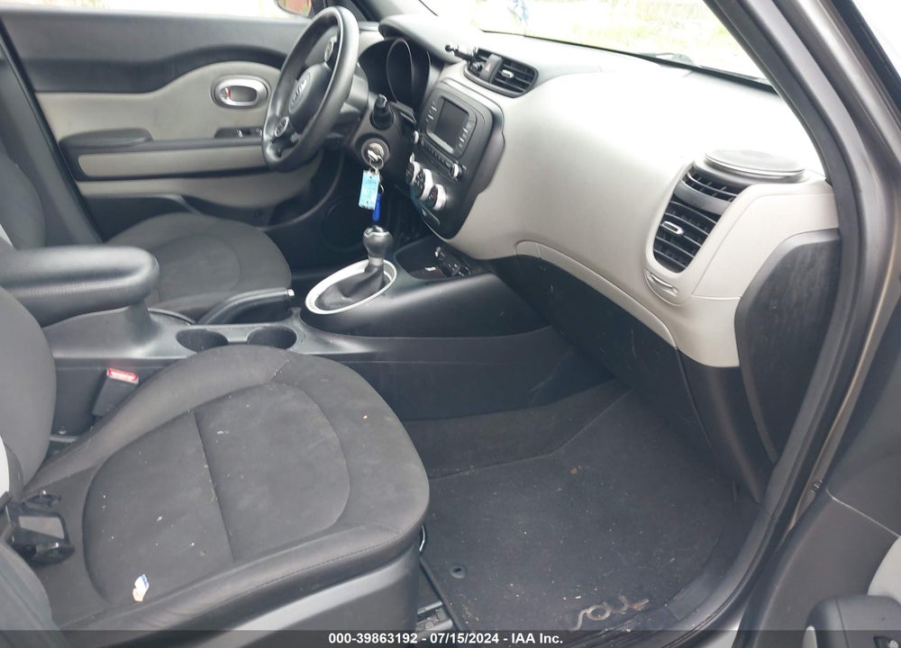 2017 KIA SOUL VIN: KNDJN2A2XH7496445