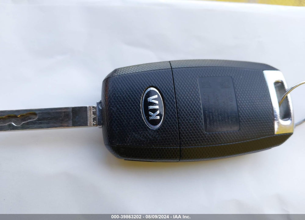 2020 KIA OPTIMA LX VIN: 5XXGT4L32LG399967