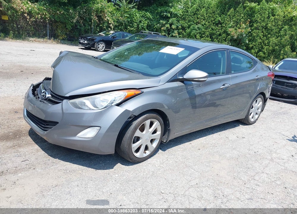 2013 HYUNDAI ELANTRA VIN: 5NPDH4AE1DH407264