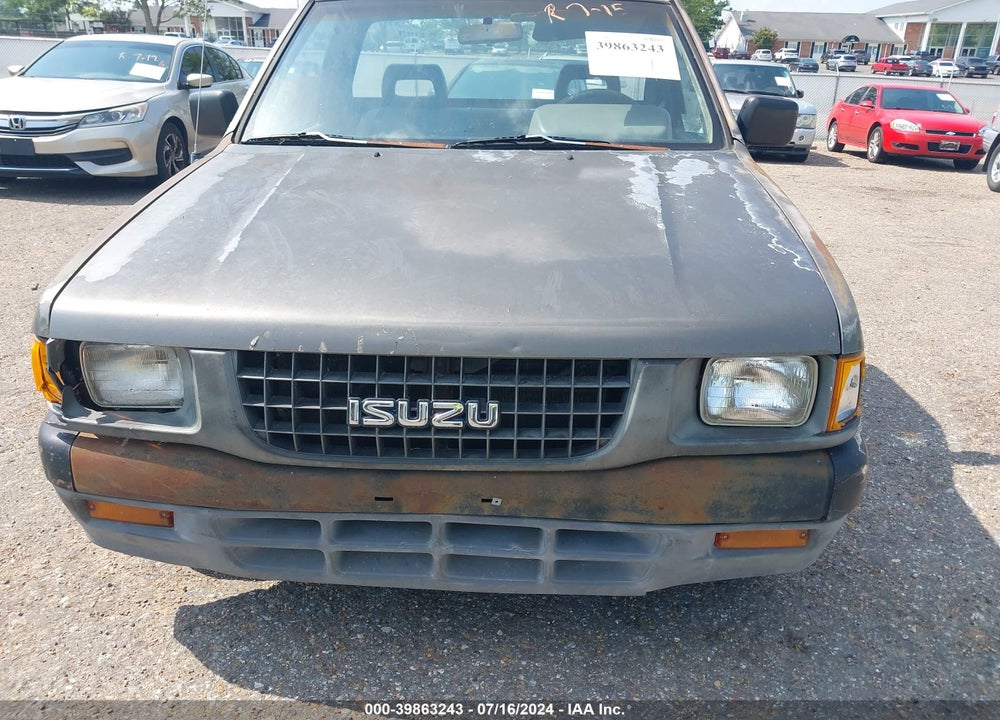 1994 ISUZU CONVENTIONAL SHORT BED VIN: JAACL11E9R7208040