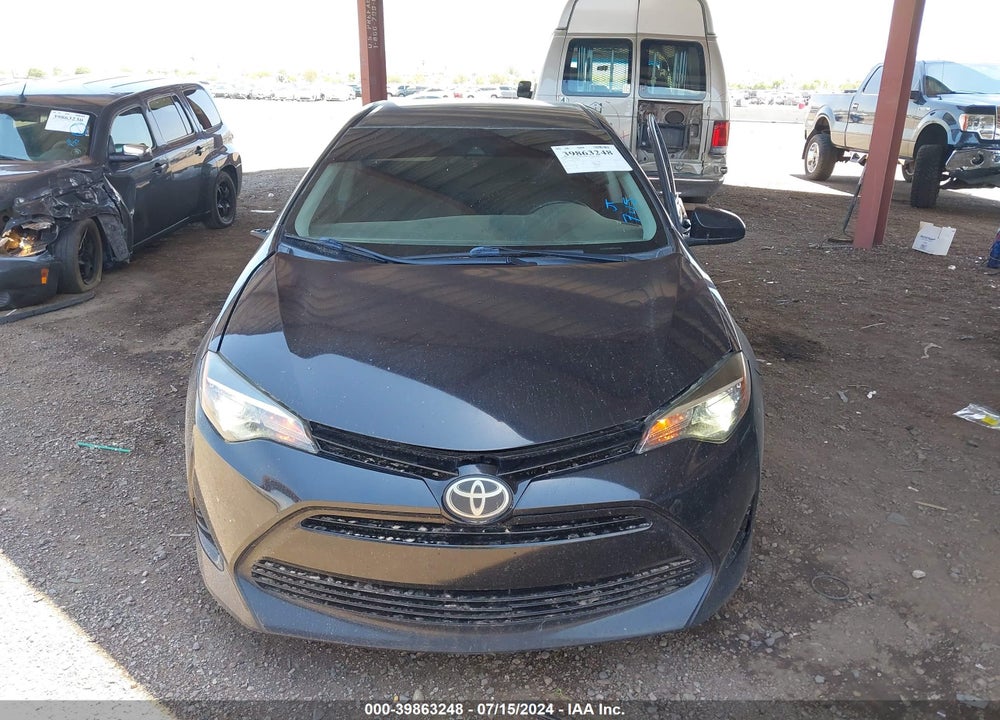 2018 TOYOTA COROLLA LE VIN: 2T1BURHE8JC034972